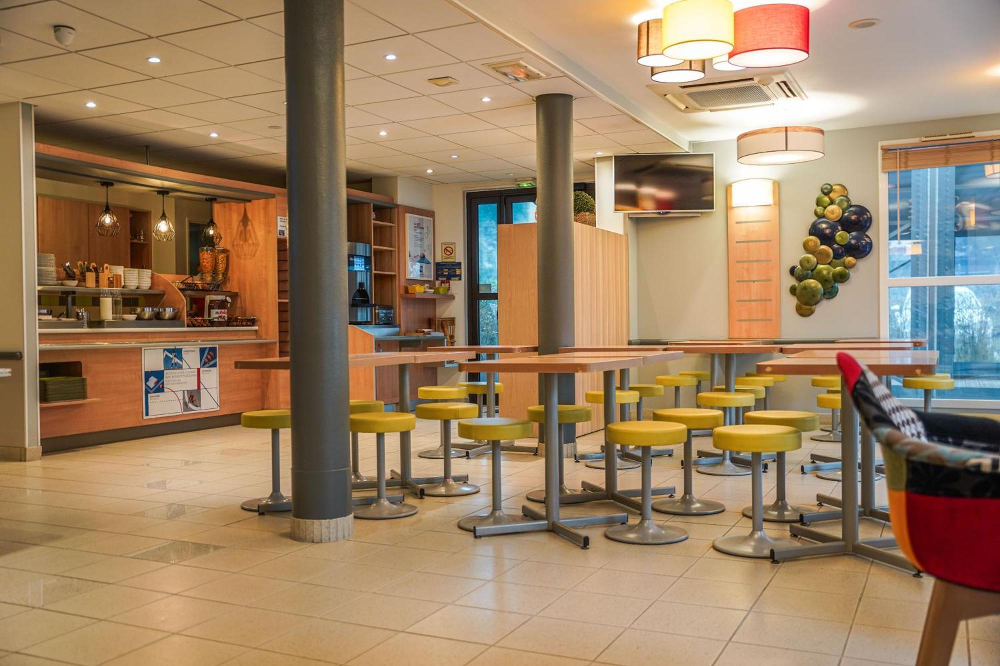 Ibis Budget Bayeux Nonant Esterno foto