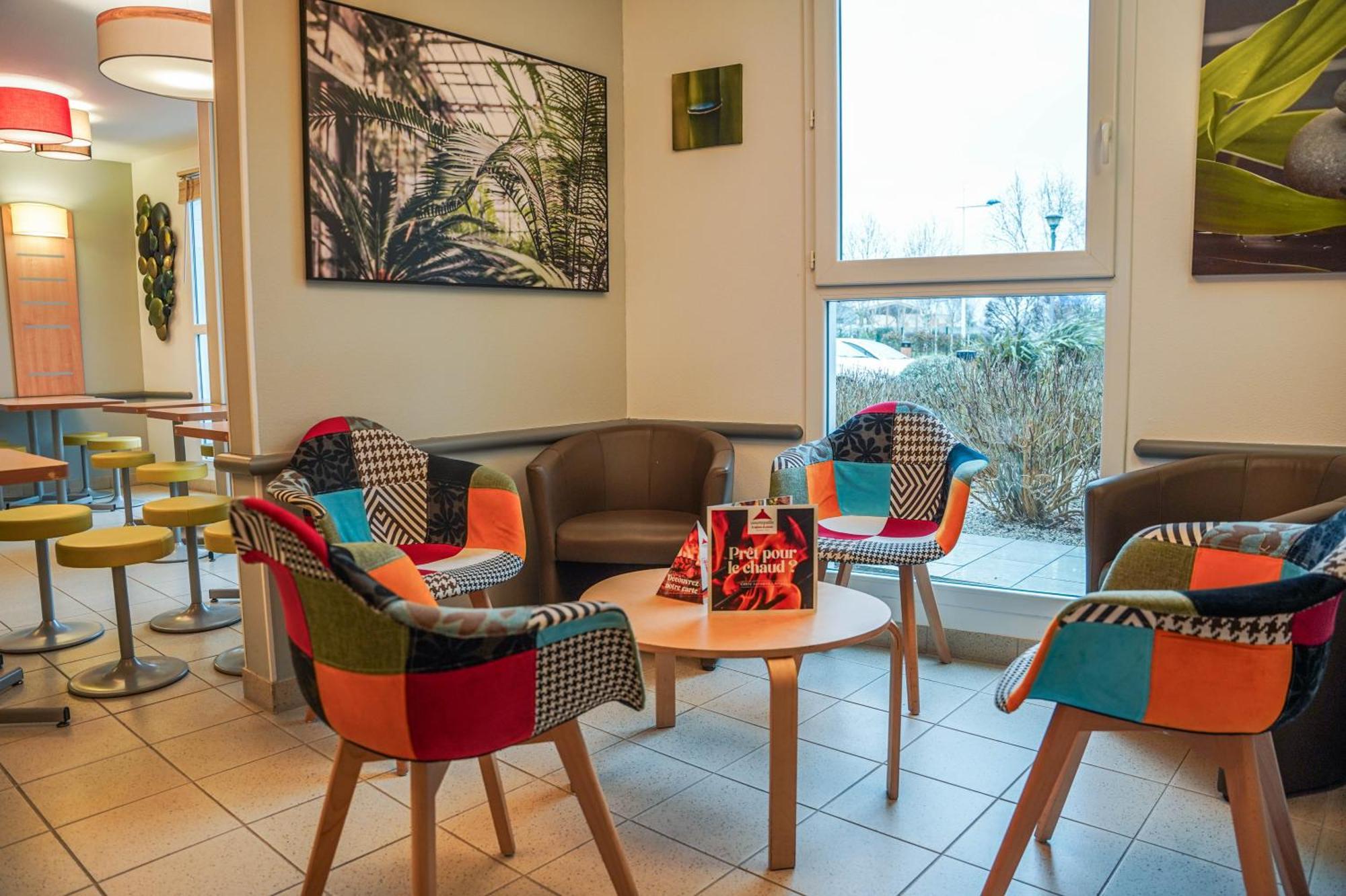 Ibis Budget Bayeux Nonant Esterno foto