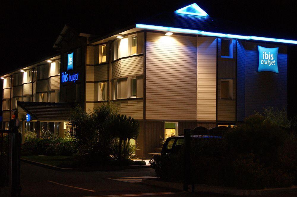Ibis Budget Bayeux Nonant Esterno foto