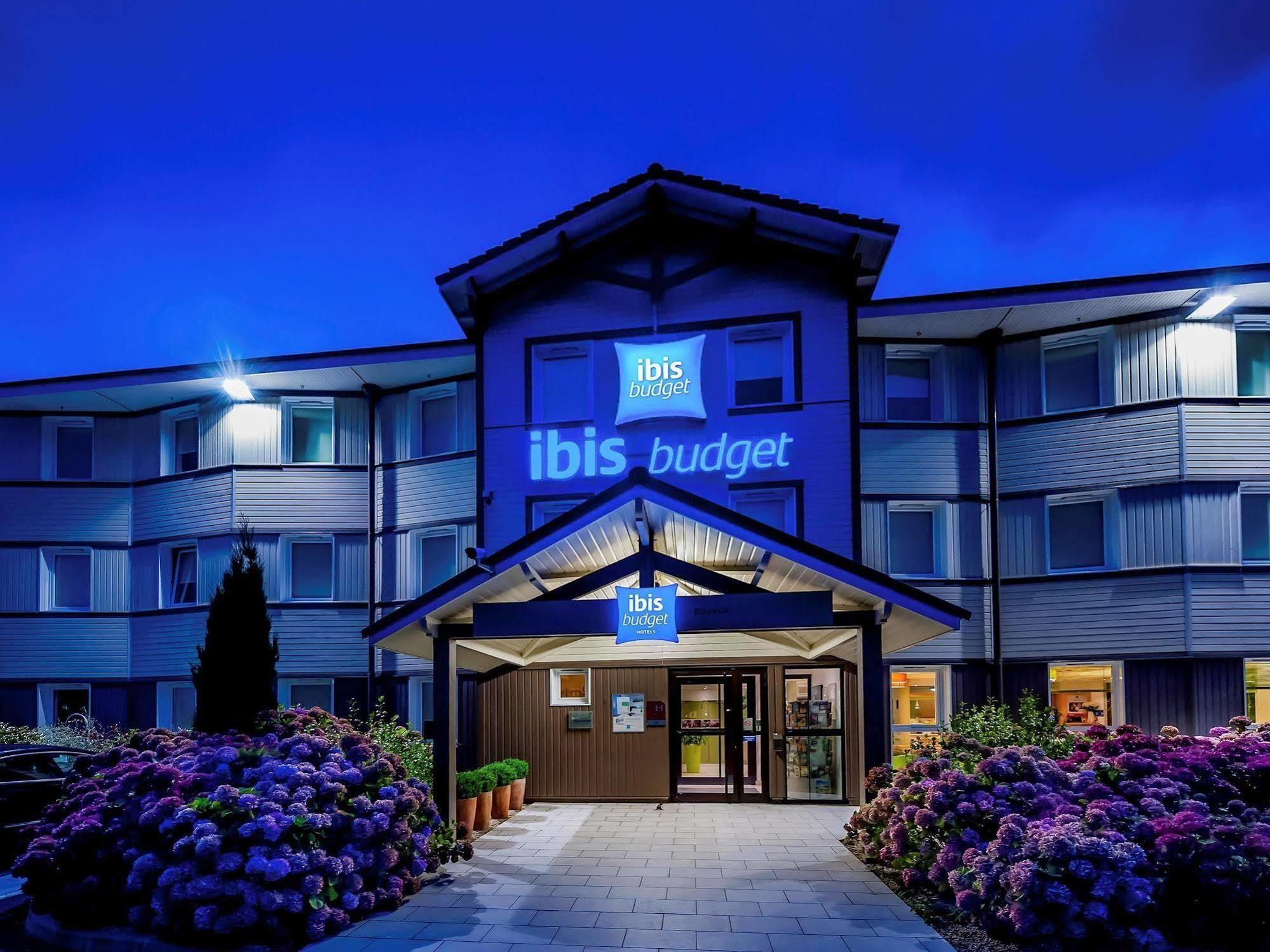 Ibis Budget Bayeux Nonant Esterno foto