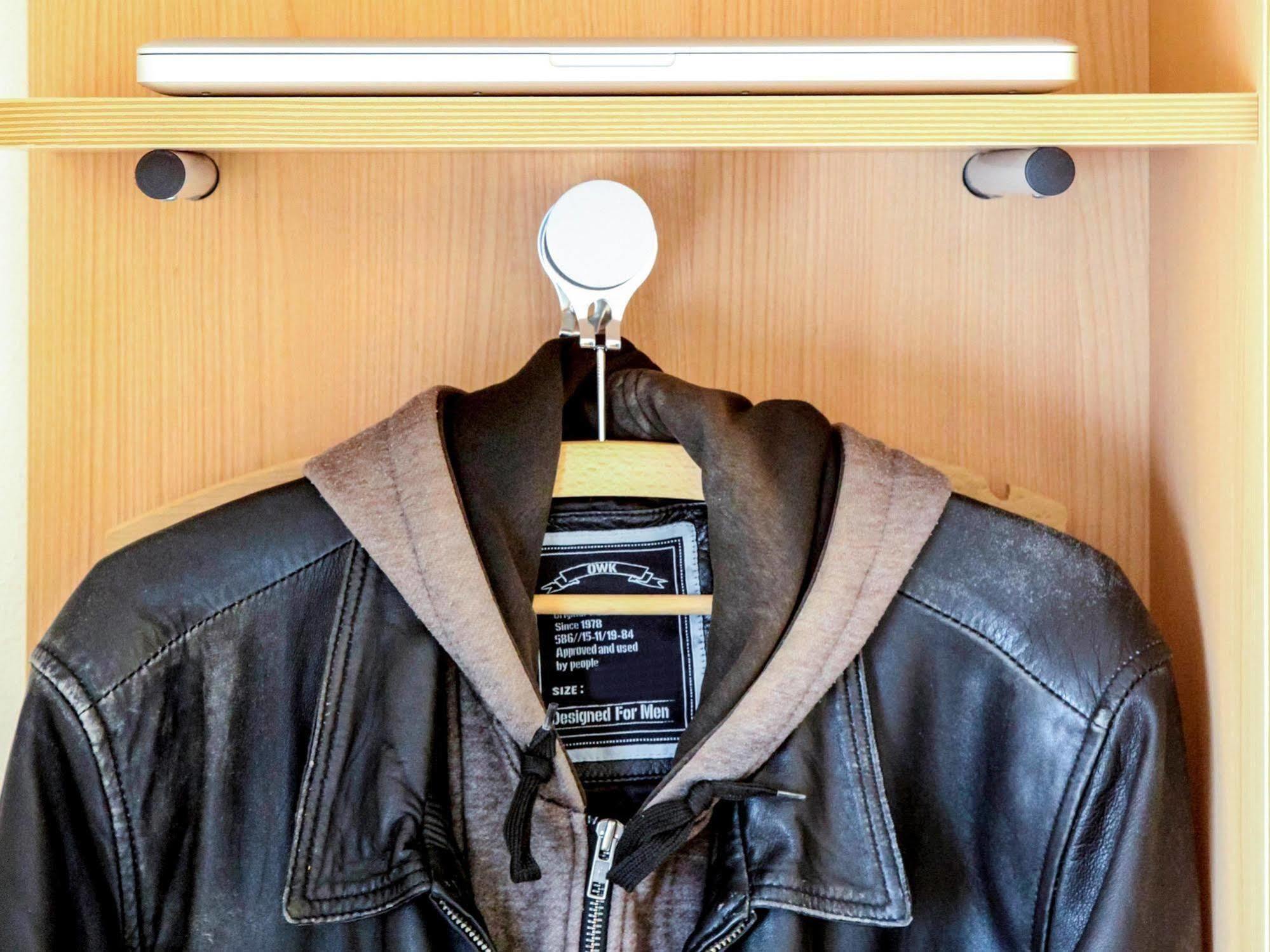 Ibis Budget Bayeux Nonant Esterno foto